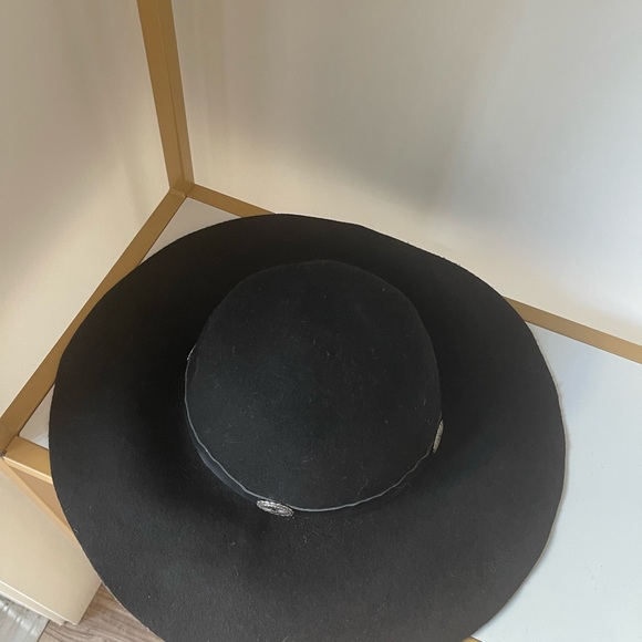 Black felt hat - Picture 5 of 5